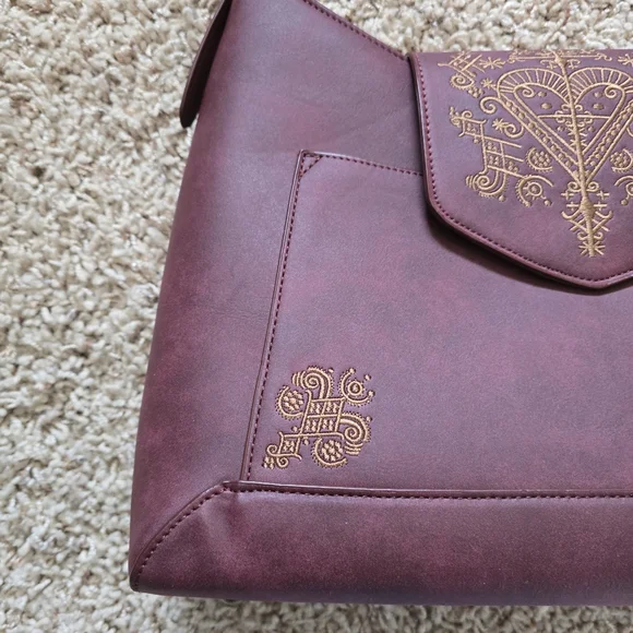 NWT Disturbia Neriene Embroidered Slouchy Shoulder Bag - Picture 15 of 15